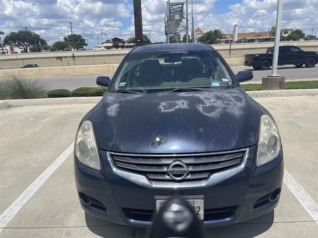 Photo of 2012 Navy Blue Metallic Nissan Altima