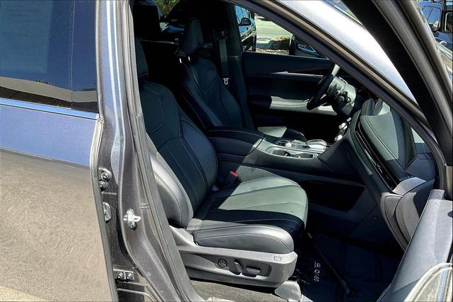 Photo of 2023 Graphite Shadow INFINITI QX60