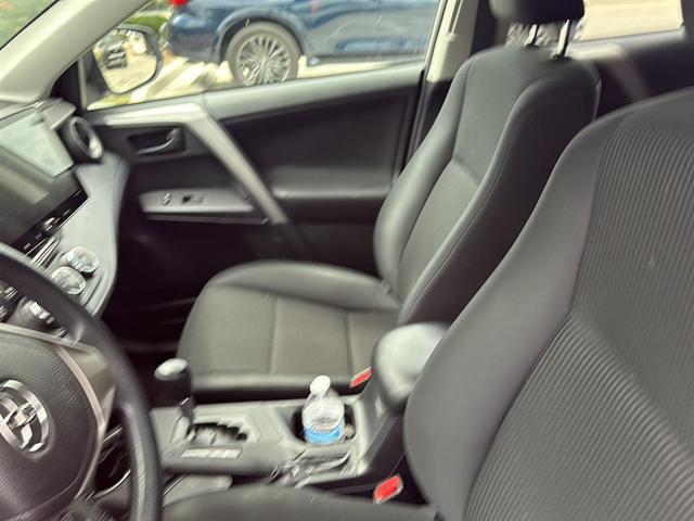 Photo of 2017 Silver Sky Metallic Toyota RAV4
