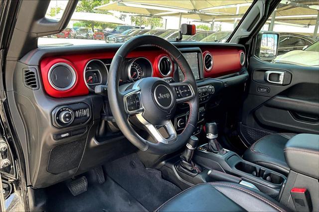 Photo of 2020 Black Clearcoat Jeep Gladiator