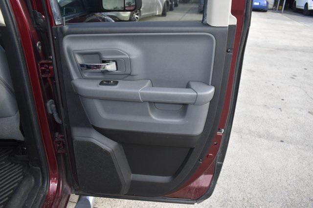 Photo of 2016 Delmonico Red Pearlcoat RAM 1500