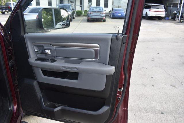 Photo of 2016 Delmonico Red Pearlcoat RAM 1500