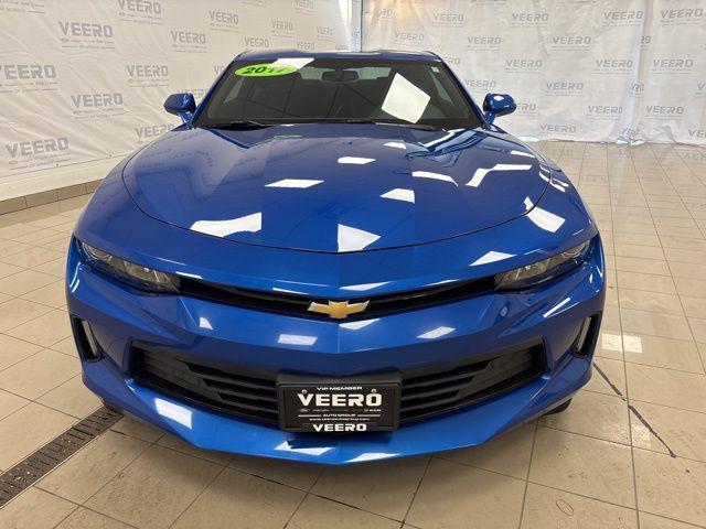 Photo of 2017 Hyper Blue Metallic Chevrolet Camaro