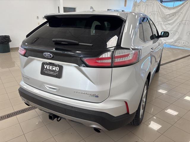 Photo of 2019 Ingot Silver Ford Edge