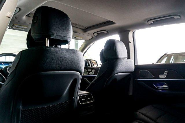 Photo of 2026 Blue Mercedes-Benz GLE 350