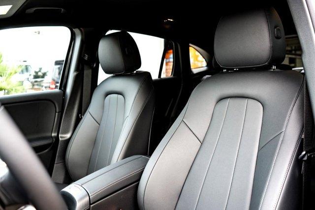 Photo of 2025 Black Mercedes-Benz GLA 250