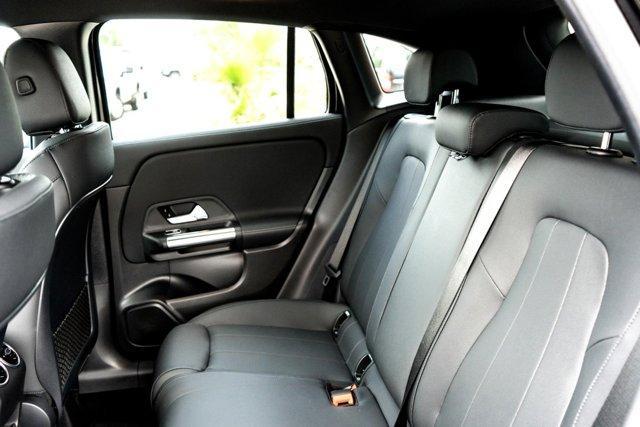 Photo of 2025 Black Mercedes-Benz GLA 250