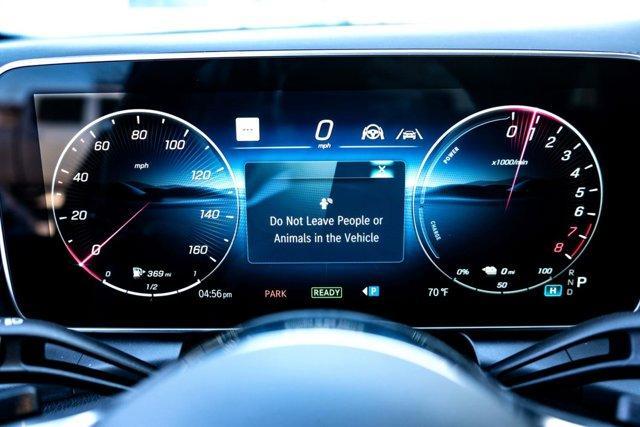 Photo of 2025 Black Mercedes-Benz GLC 350e