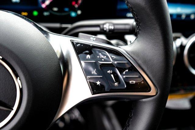 Photo of 2025 Black Mercedes-Benz GLA 250