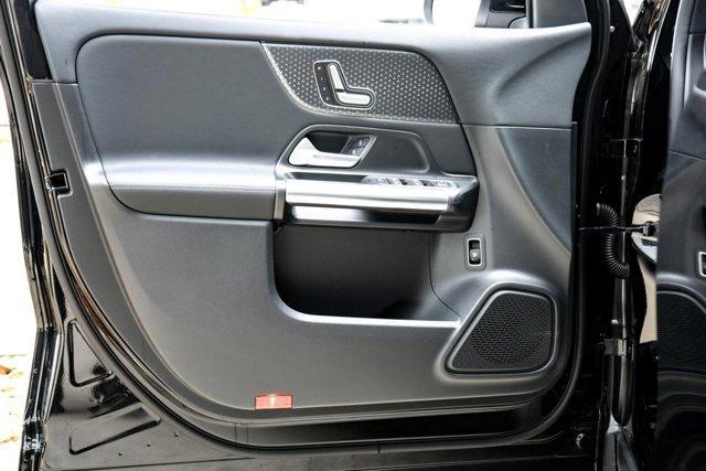 Photo of 2025 Black Mercedes-Benz GLA 250