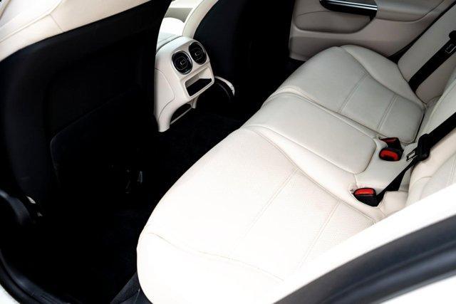 Photo of 2024 Polar White Mercedes-Benz C-Class