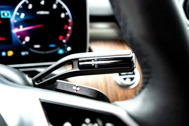 Photo of 2024 Polar White Mercedes-Benz C-Class