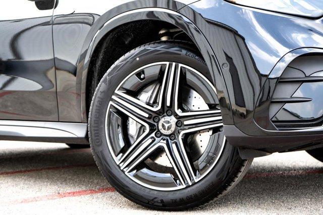 Photo of 2025 Black Mercedes-Benz GLC 350e