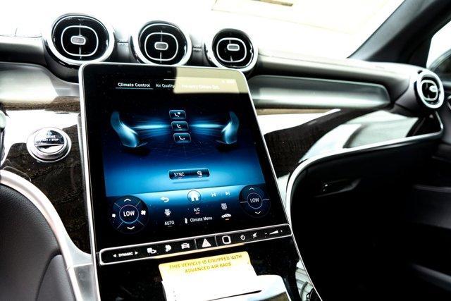 Photo of 2025 Black Mercedes-Benz GLC 350e