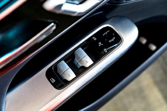 Photo of 2025 Black Mercedes-Benz GLC 350e