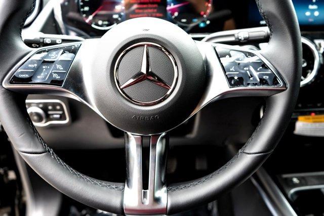Photo of 2025 Black Mercedes-Benz GLA 250