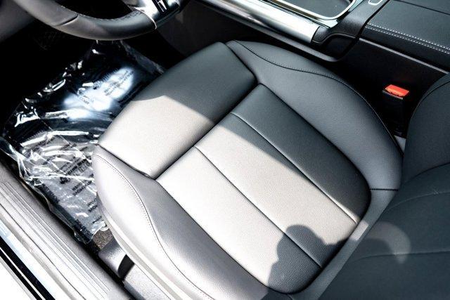 Photo of 2025 Black Mercedes-Benz GLA 250