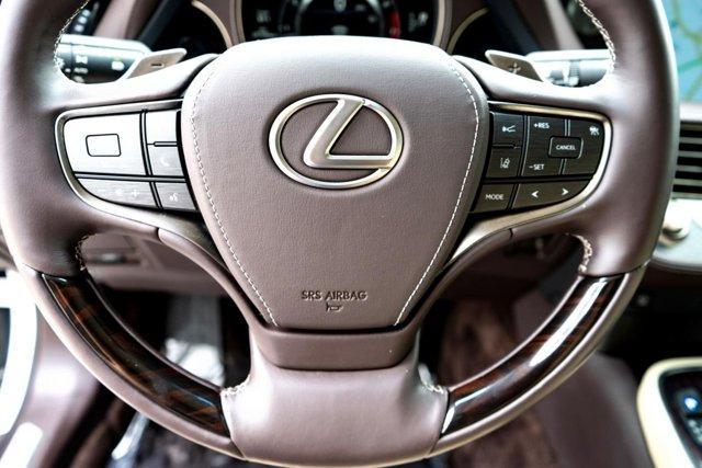 Photo of 2020 Eminent White Pearl Lexus LS 500