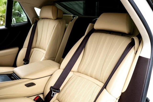 Photo of 2020 Eminent White Pearl Lexus LS 500