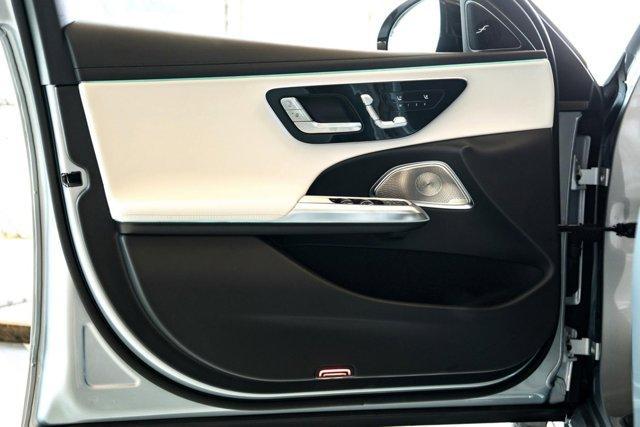 Photo of 2025 Silver Metallic Mercedes-Benz AMG E 53