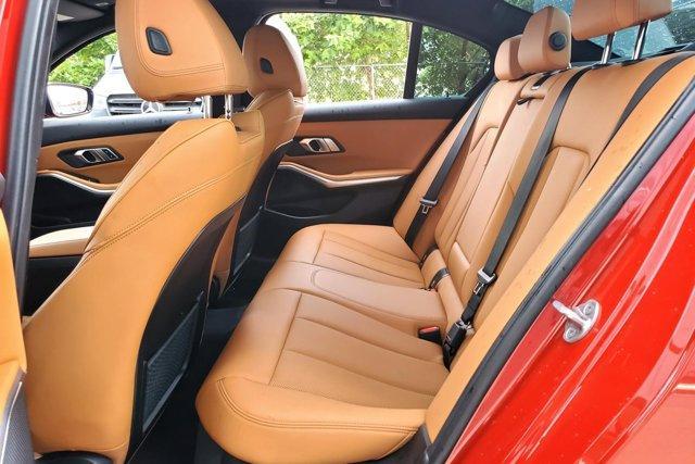 Photo of 2023 Melbourne Red Metallic BMW 330