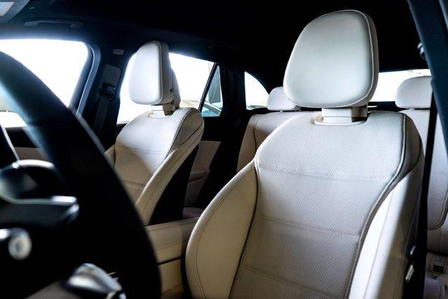 Photo of 2025 Polar White Mercedes-Benz GLC 350e