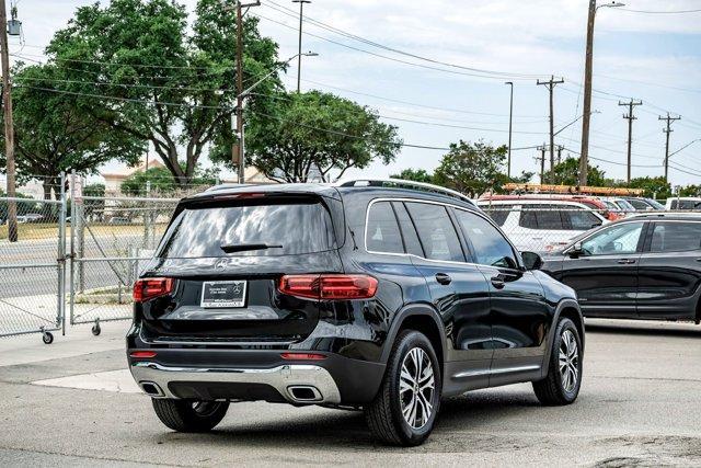 Photo of 2026 Black Mercedes-Benz GLB 250