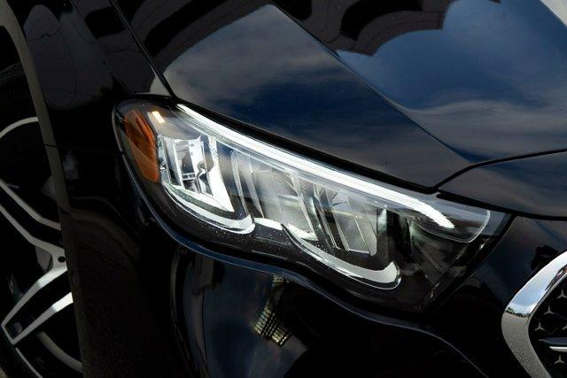 Photo of 2025 Black Mercedes-Benz E-Class