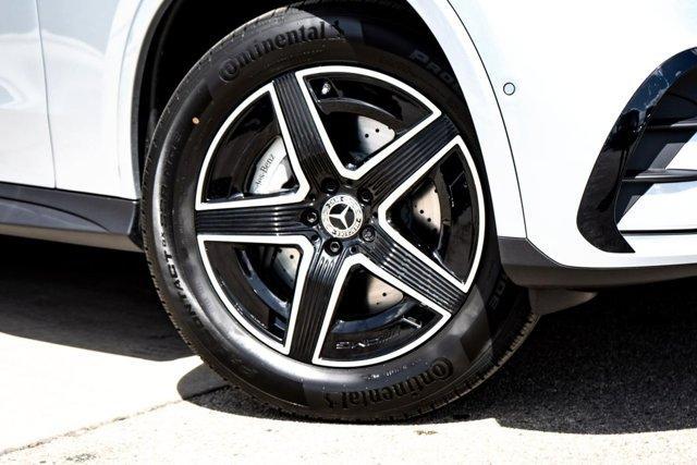 Photo of 2025 Silver Metallic Mercedes-Benz GLC 350e
