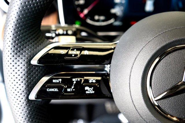 Photo of 2025 Silver Metallic Mercedes-Benz GLC 350e