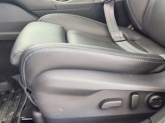 Photo of 2025 Black Subaru Outback