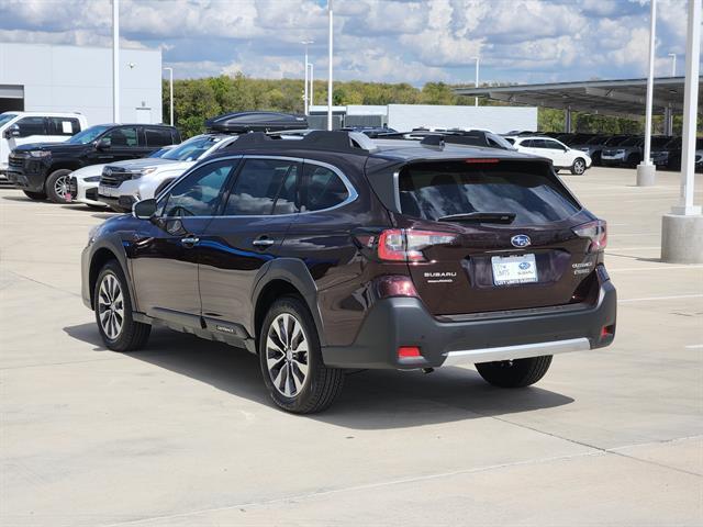 Photo of 2025 Dark Mahogany Subaru Outback