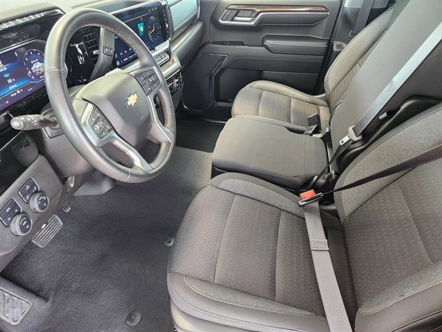 Photo of 2024 Black Chevrolet Silverado 1500