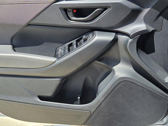 Photo of 2025 Ice Silver Metallic Subaru Crosstrek