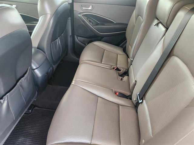 Photo of 2013 Moonstone Silver Hyundai SANTA FE