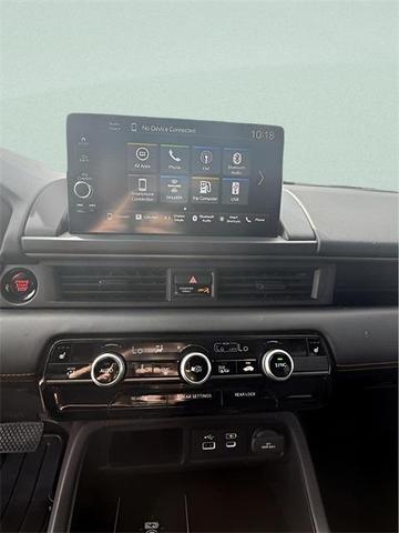Photo of 2023 Sonic Gray Pearl Honda Pilot