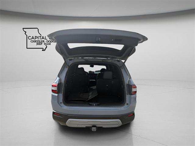 Photo of 2023 Sonic Gray Pearl Honda Pilot