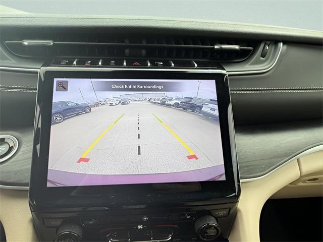 Photo of 2024 Velvet Red Pearlcoat Jeep Grand Cherokee L