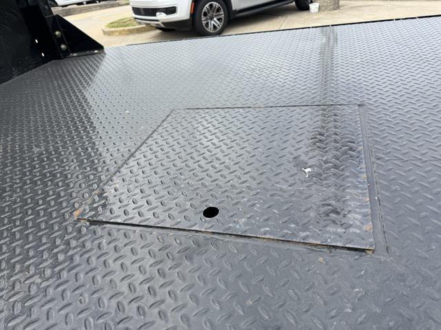 Photo of 2022 Oxford White Ford F-350