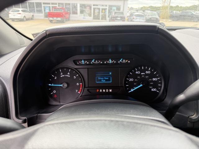 Photo of 2022 Oxford White Ford F-350