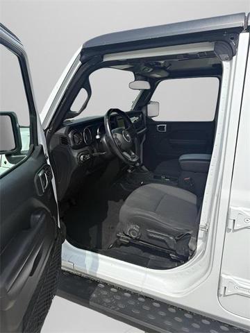 Photo of 2020 Bright White Clearcoat Jeep Wrangler Unlimited