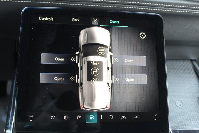 Photo of 2025 Argent Silver Metallic Cadillac Escalade