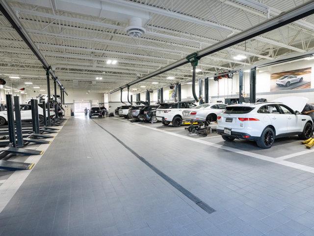 Photo of 2019 Black Jaguar F-PACE
