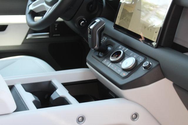 Photo of 2025 Tasman Blue Metallic Land Rover Defender