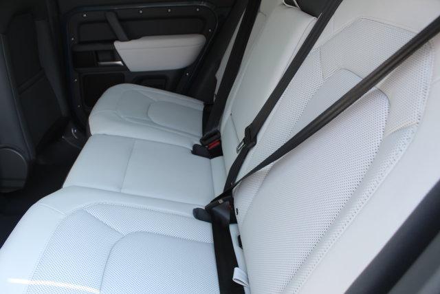 Photo of 2025 Tasman Blue Metallic Land Rover Defender