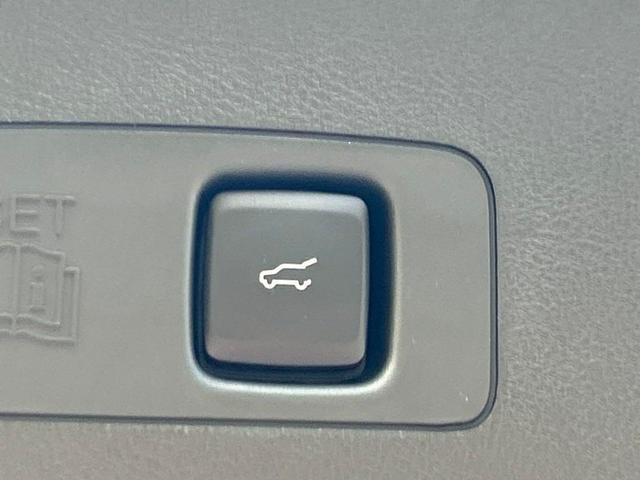 Photo of 2025 Infinite Black Metallic Lincoln Corsair
