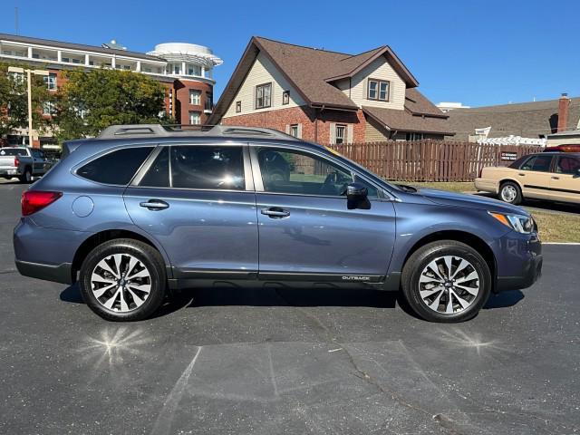 Photo of 2017 BLUE Subaru Outback