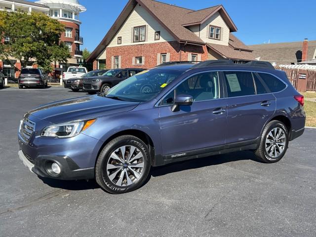 Photo of 2017 BLUE Subaru Outback