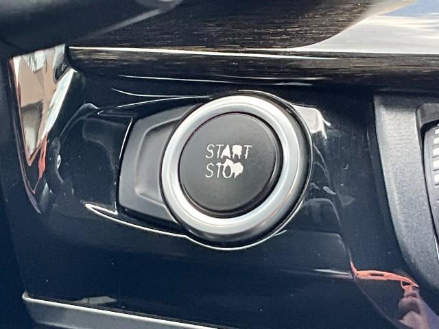 Photo of 2017 SILVER BMW X5 eDrive