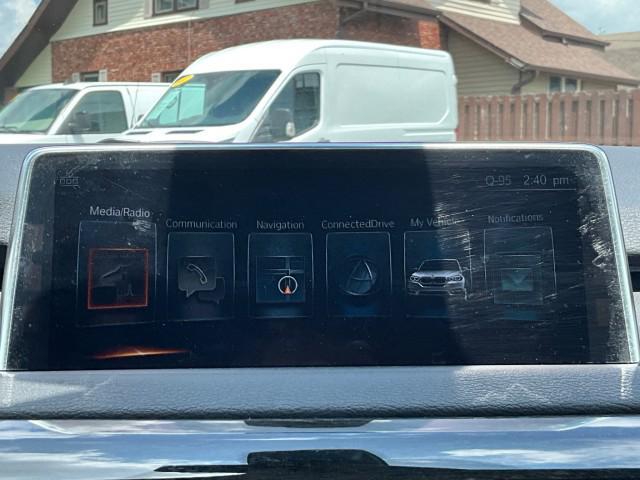 Photo of 2017 SILVER BMW X5 eDrive